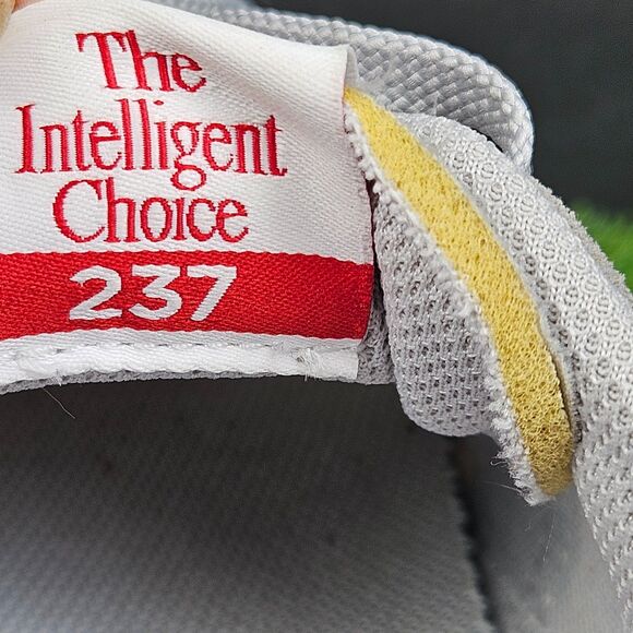 New Balance 237 Shoes Mens Size 8 D Grey White Lifestyle Sneakers Casual MS237GE